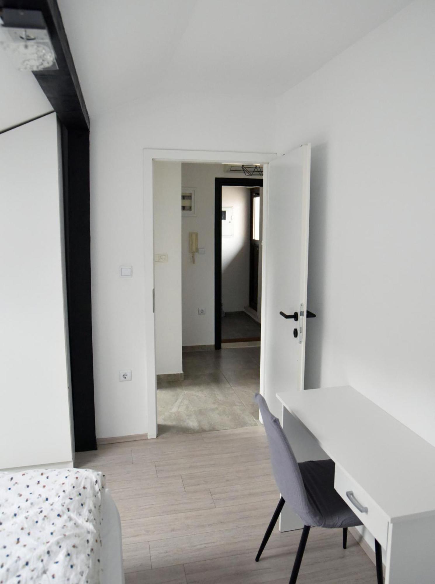 Marasovica Apartments สปลิท ภายนอก รูปภาพ